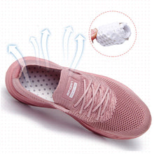 画像をギャラリービューアに読み込む, 【ランニングシューズ】抜群のフィット感と快適な履き心地　超軽量メッシュ素材