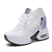 画像をギャラリービューアに読み込む, 【美脚スニーカー】9cm身長アップ　抜群のフィット感　エアクッション搭載、履き心地もっと快適